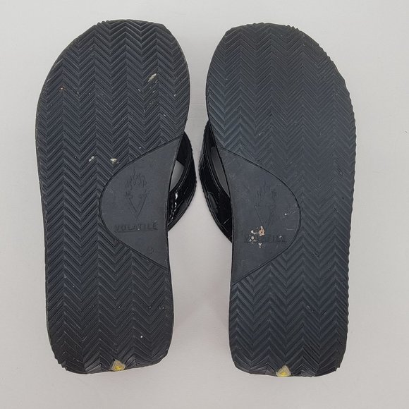 Volatile Black Size 8 Thong Sandals Crocodile Print Womens Flip-Flops Wedge Heel - Picture 7 of 8
